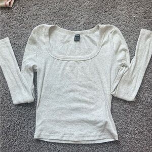 Shein long sleeve scoop neck top